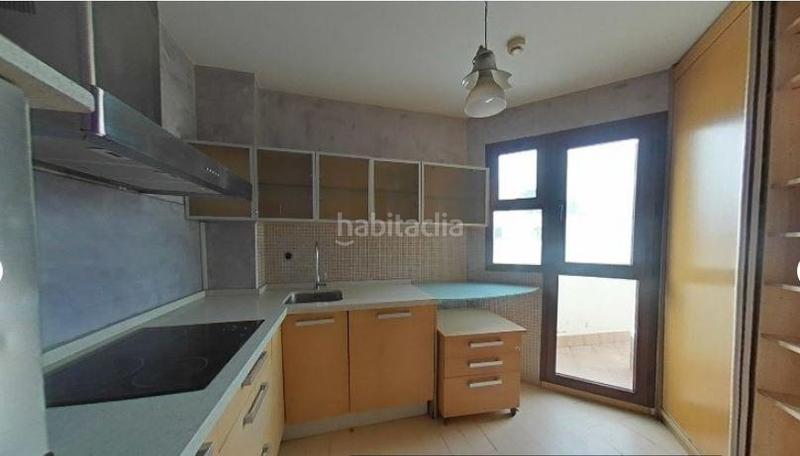 Foto e4d84a39-0d0a-47da-86d9-63d49b19da67. Dúplex amb piscina a Cruz Roja Sevilla