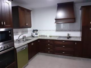 Appartement à Estepa. Piso en venta en estepa, zona avenida de andalucía