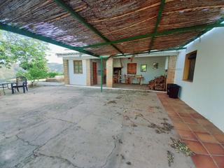 Doppelhaus in Comares. Fantástica casa en venta en comares!!