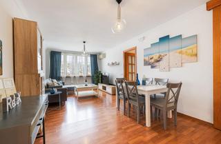 Flat en Playa del Rincn. Excelente piso de 4 dormitorios, primera linea