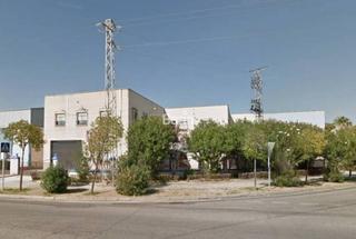 Bâtiment à usage industriel à Alcolea. Nave en las quemadas