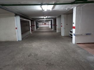 Aparcament cotxe a Fátima - Levante. Junto al colegio ajozani