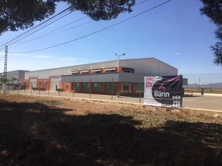 Nau industrial a San diego - ds miranda 5. Nave industrial con 2.100 m2 construidos y parcela vallada de 10