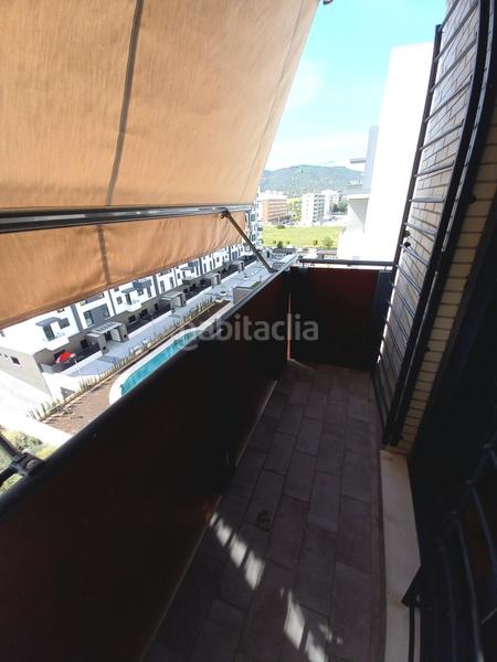 Foto 19be5aaf-05ce-46b8-8869-277c005fd53d. Pis amb calefacció piscina a Poniente-Norte - Miralbaida - Parque Azahara Córdoba