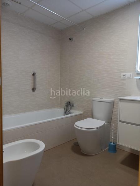 Foto 2bfc6e88-18de-4d37-8455-ae3fdde48965. Pis amb calefacció piscina a Poniente-Norte - Miralbaida - Parque Azahara Córdoba