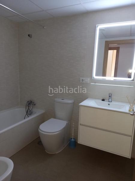 Foto 54d71509-fc3b-4603-9104-c85cc934dc52. Pis amb calefacció piscina a Poniente-Norte - Miralbaida - Parque Azahara Córdoba