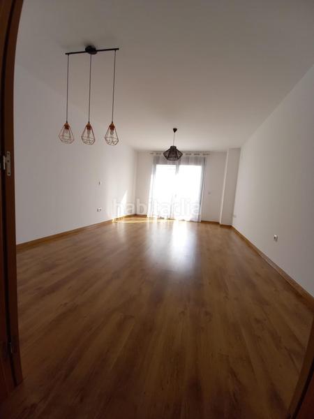 Foto ca7dc916-798d-44c7-8488-700f765f915b. Pis amb calefacció piscina a Poniente-Norte - Miralbaida - Parque Azahara Córdoba