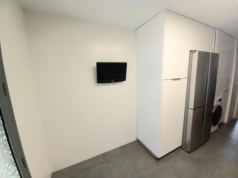 Foto e840bf01-5e17-46a1-a35e-d8c45f05ec13. Pis amb calefacció piscina a Poniente-Norte - Miralbaida - Parque Azahara Córdoba