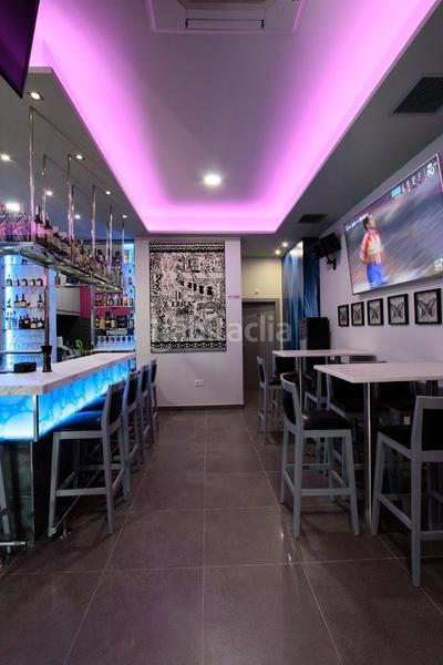 Foto 58540110-3a2d-4b27-8e75-cd740b90a04e. Local commercial dans Los Guindos - Parque Mediterráneo - Santa Paula Málaga