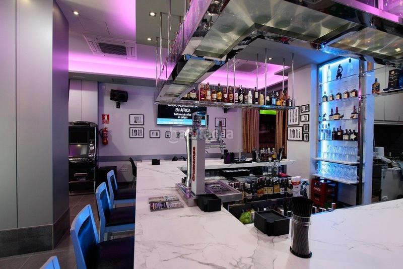 Foto a8f53f15-49d1-42da-be30-01f4ea7b8cb5. Local commercial dans Los Guindos - Parque Mediterráneo - Santa Paula Málaga