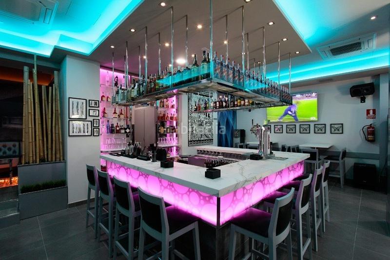 Foto d102c937-47fb-40ad-ab58-0987326ce09d. Local commercial dans Los Guindos - Parque Mediterráneo - Santa Paula Málaga