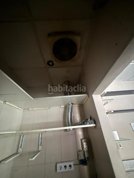 Foto f86cc3aa-9335-4ce7-9fd6-8446832b6bf4. Locale commerciale in Huerta de la Reina - Trassierra Córdoba