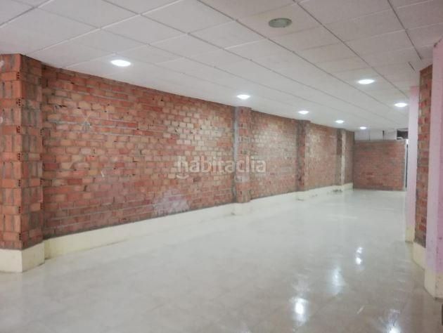 Foto c387f2b6-6122-4b61-94e6-115c7999169b. Local comercial a Centro Bormujos