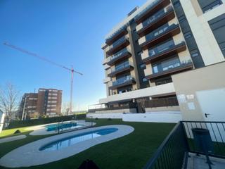 Miete Etagenwohnung in Avenida donantes de organos 1. Apartamento junto hipercor