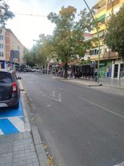 Location Local commercial à Santa Rosa - Valdeolleros. Local en avda de almogavares