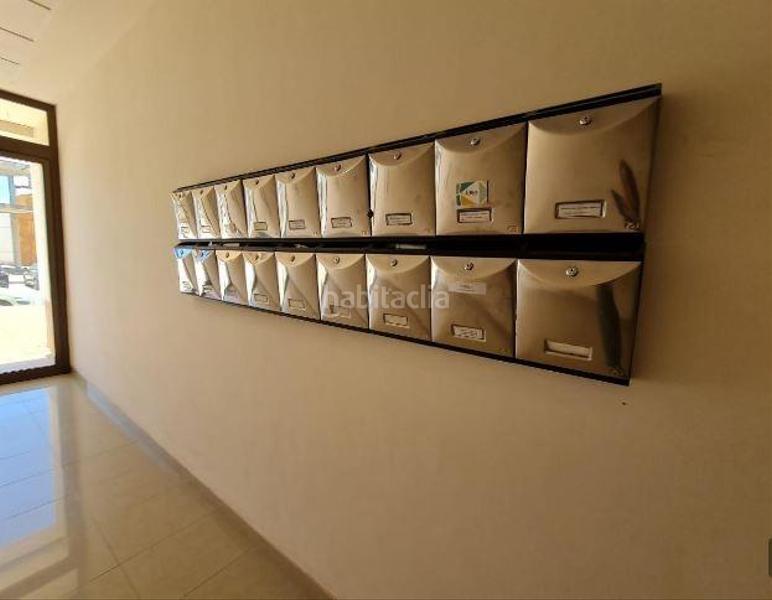 Foto 3cef9d4b-c1a8-46c5-b8c4-dbc673c9aa12. Ufficio in Bollullos de la Mitación