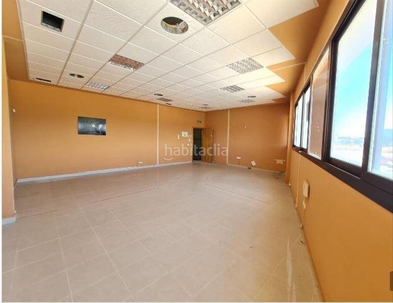 Foto 3f97b006-26d6-4698-928f-72df47f10ab8. Ufficio in Bollullos de la Mitación