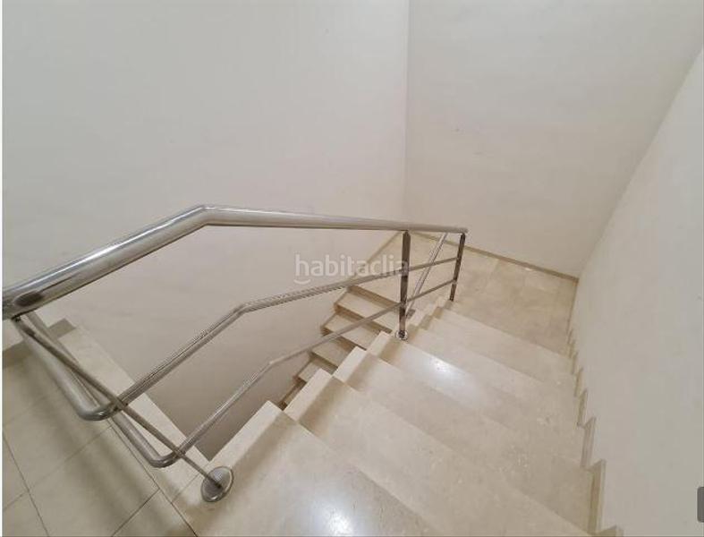 Foto 879a5e09-cf6c-4527-a74c-4b10f3fb9c46. Ufficio in Bollullos de la Mitación