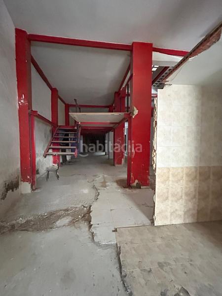 Foto 4bcb2271-4af9-4918-adb4-f39360134568. Alquiler local comercial local en alquiler en almogávares en Córdoba