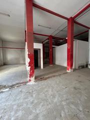 Lloguer Local Comercial a Ollerías - San Cayetano. Local en alquiler en almogávares