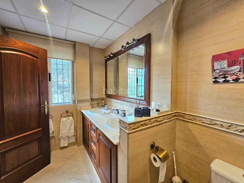 Foto 1f6b2b59-a9ca-4449-b8d6-183cfa5f402e. Chalet con riscaldamento parcheggio piscina in El Brillante -El Naranjo - El Tablero Córdoba