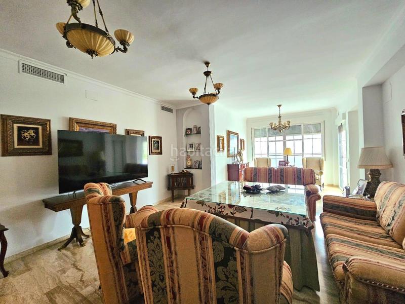 Foto 83a8dc0d-4f9f-48b2-929f-cd7ced73e0c6. Chalet con riscaldamento parcheggio piscina in El Brillante -El Naranjo - El Tablero Córdoba