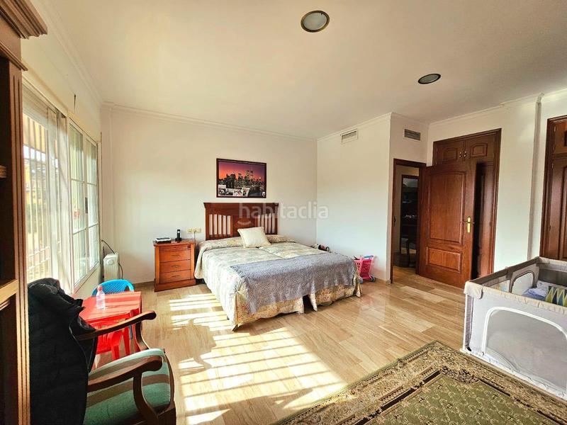 Foto bd425e83-6e6f-49bb-aa1f-c078eb2e0623. Chalet con riscaldamento parcheggio piscina in El Brillante -El Naranjo - El Tablero Córdoba