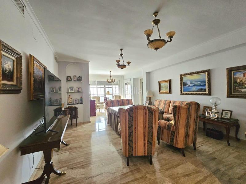 Foto f0c8969e-8b3d-4dc7-96d7-d8f50e966155. Chalet con riscaldamento parcheggio piscina in El Brillante -El Naranjo - El Tablero Córdoba