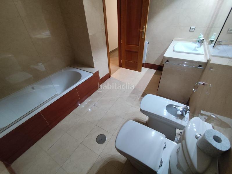 Foto b53ad77d-af5c-4c9e-be55-aa437ac5cf92. Rent flat with heating parking in Santa Rosa - Valdeolleros Córdoba