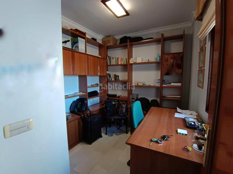 Foto 86a653a7-c21e-41c1-a8b0-a9548e7fe12e. Reihenhaus mit heizung parking in Sta. Marina - San Andrés - San Pablo - San Lorenzo Córdoba