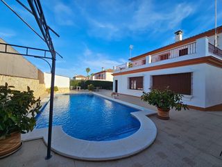 Xalet a Alcolea. Encinares de alcolea hipotecable!!