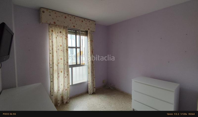 Foto b0fe8cd8-f5b5-436a-94a6-da233600dc5f. Appartement avec chauffage dans La Calzada - La Florida Sevilla