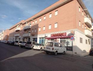 Local commercial à Coria del Río. Local en coria del rio