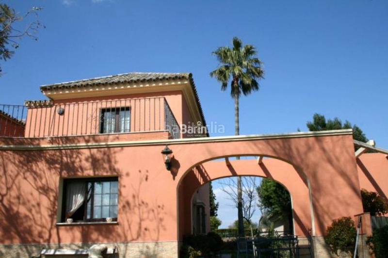 Foto 45165138-6f1c-452c-8621-6a0c40964c37. Chalet gran chalet de lujo en colina blanca en Camas