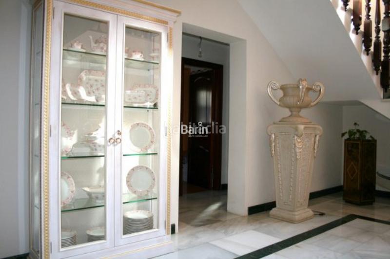 Foto 4d988c56-8ea6-426a-aab4-86446c2b54bb. Chalet gran chalet de lujo en colina blanca en Camas