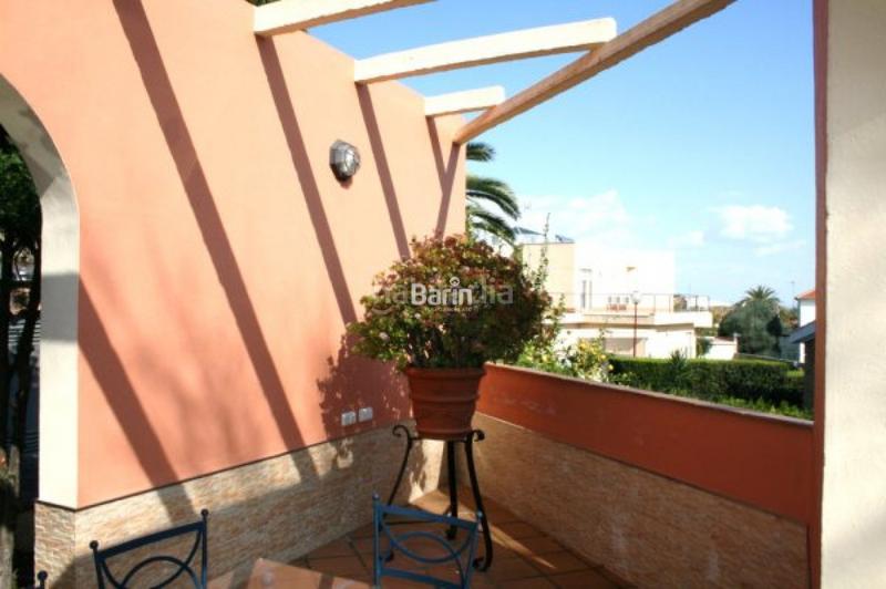 Foto c0b9f9df-340d-4574-8845-bfe365ded7b8. Chalet gran chalet de lujo en colina blanca en Camas