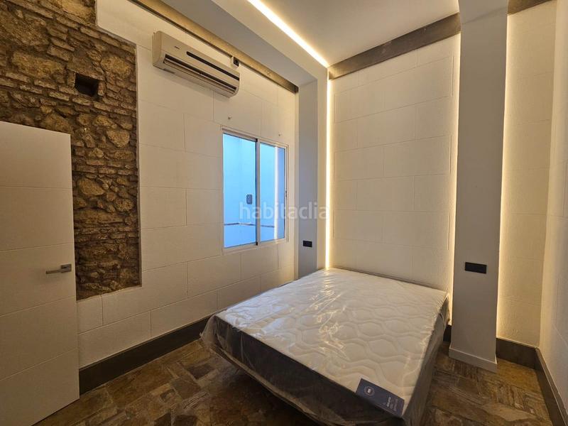 Foto 513a6a6f-2189-43fc-9727-33fe70267cb8. Piccolo appartamento in Ciudad Jardín - Zoco Córdoba