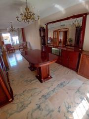 Maison à Huerta de la Reina - Trassierra. Gran oportunidad  casa en venta en colonia de la paz