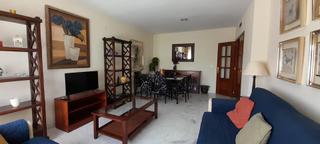 Location Appartement à Santa Rosa - Valdeolleros. Magnífico piso en alquiler.