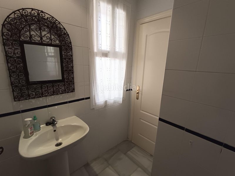 Foto 3fc6be5a-9d66-4650-8d73-33791def64de. Casa adossada amb aparcament piscina a Puerto Banús Marbella