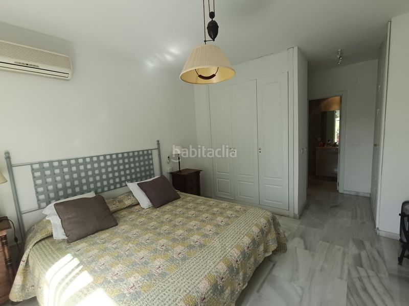 Foto accbff21-e574-4328-ac3a-89709b0c961a. Casa adossada amb aparcament piscina a Puerto Banús Marbella