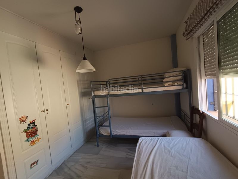 Foto f9f5769e-6697-4b3d-81f2-34240a4e15f7. Casa adossada amb aparcament piscina a Puerto Banús Marbella