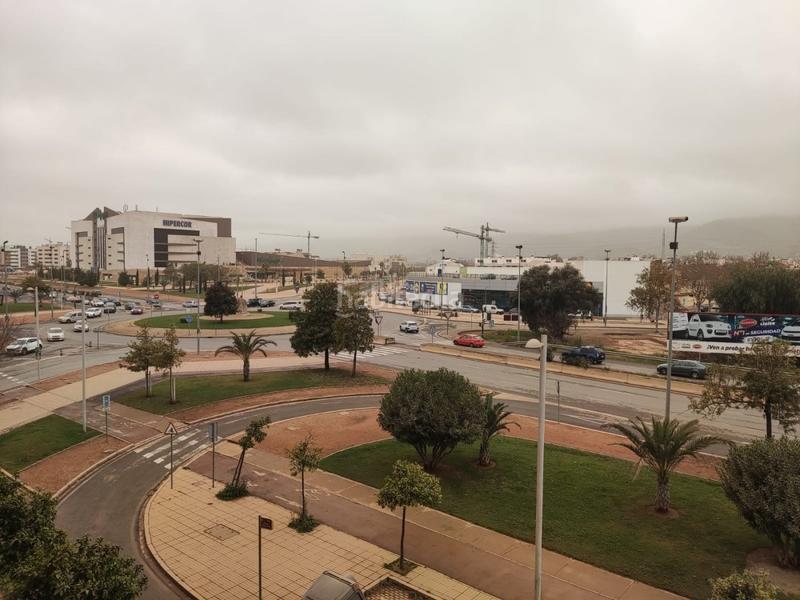 Foto 2ec00a0d-fdf2-4ea0-a19e-9e868d56c670. Lloguer pis amb calefacció aparcament piscina a Tablero Bajo - Arruzafilla Córdoba