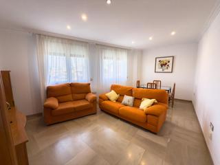 Pis a Santa Rosa - Valdeolleros. Precioso piso en venta en vial norte