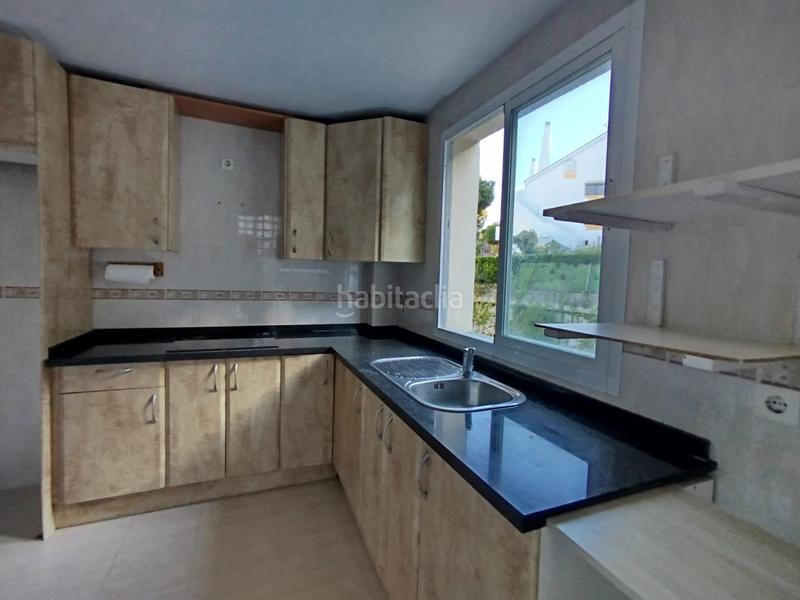 Foto 1e515a25-b746-426d-bbdf-d3f63e245eef. Rent flat with parking pool in Calahonda Mijas