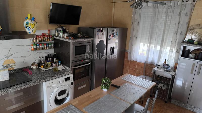 Foto 60f84018-ad43-4618-b1fe-537292dcdb37. Chalet fantástico chalet a unos minutos de córdoba en Carlota (La)