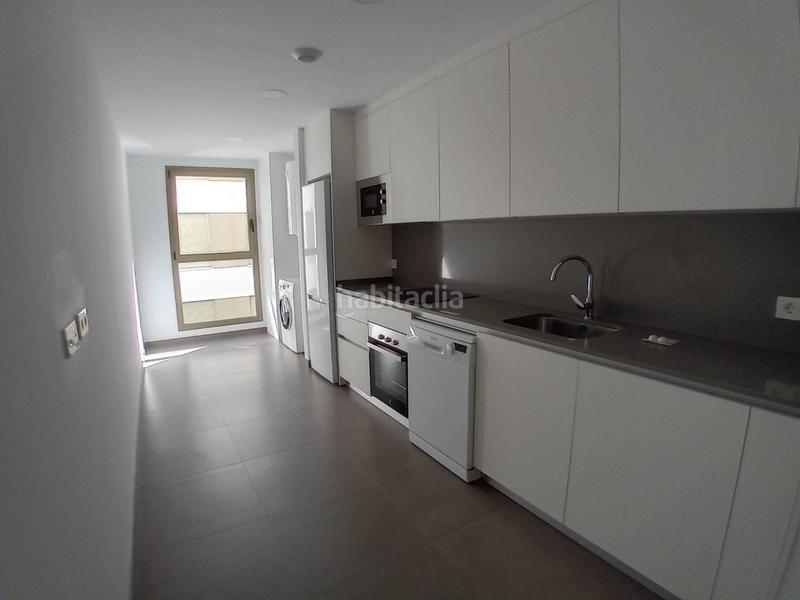 Foto cf363146-06e1-4bc3-b3e9-b3557ee54d98. Rent flat with parking in Centro Córdoba