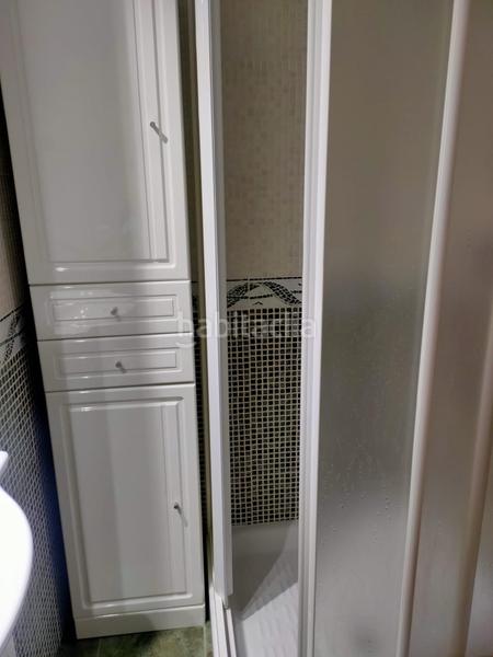 Foto bbccd59c-c7eb-4a8d-8f2b-e4be4af4a25b. Alquiler piso se alquila amplio piso cerca del zoco! en Córdoba