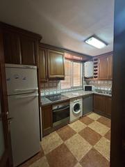 Lloguer Pis a Ollerías - San Cayetano. Oportunidad piso de alquiler  para estudiantes en avda almogavar