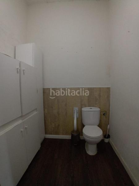 Foto d5b2776b-b7b8-4cc7-b46f-f6ba05fa80e7. Alquiler local comercial fantástico local haciendo esquina en cañito bazán !!! en Córdoba